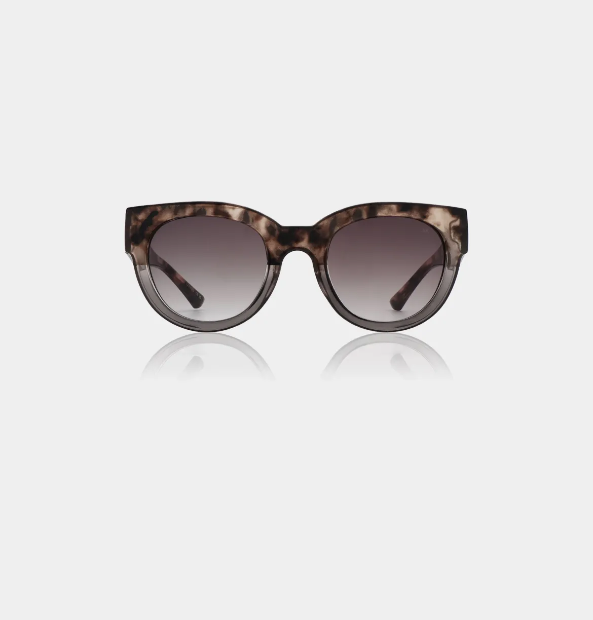 A.Kjaerbede Unisex aurinkolasit Lilly, musta kuosi
