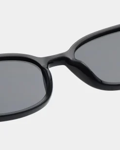 A.Kjaerbede unisex aurinkolasit Charlie, musta