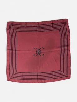 Bow 19 huivi, ELLE SILK SCARF Viininpunainen Kuosi