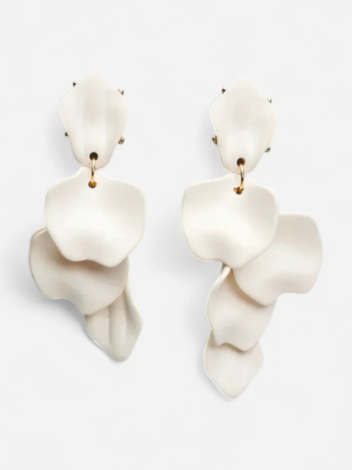 Bow 19 korvakorut, PEARL LEAF EARRINGS Valkoinen