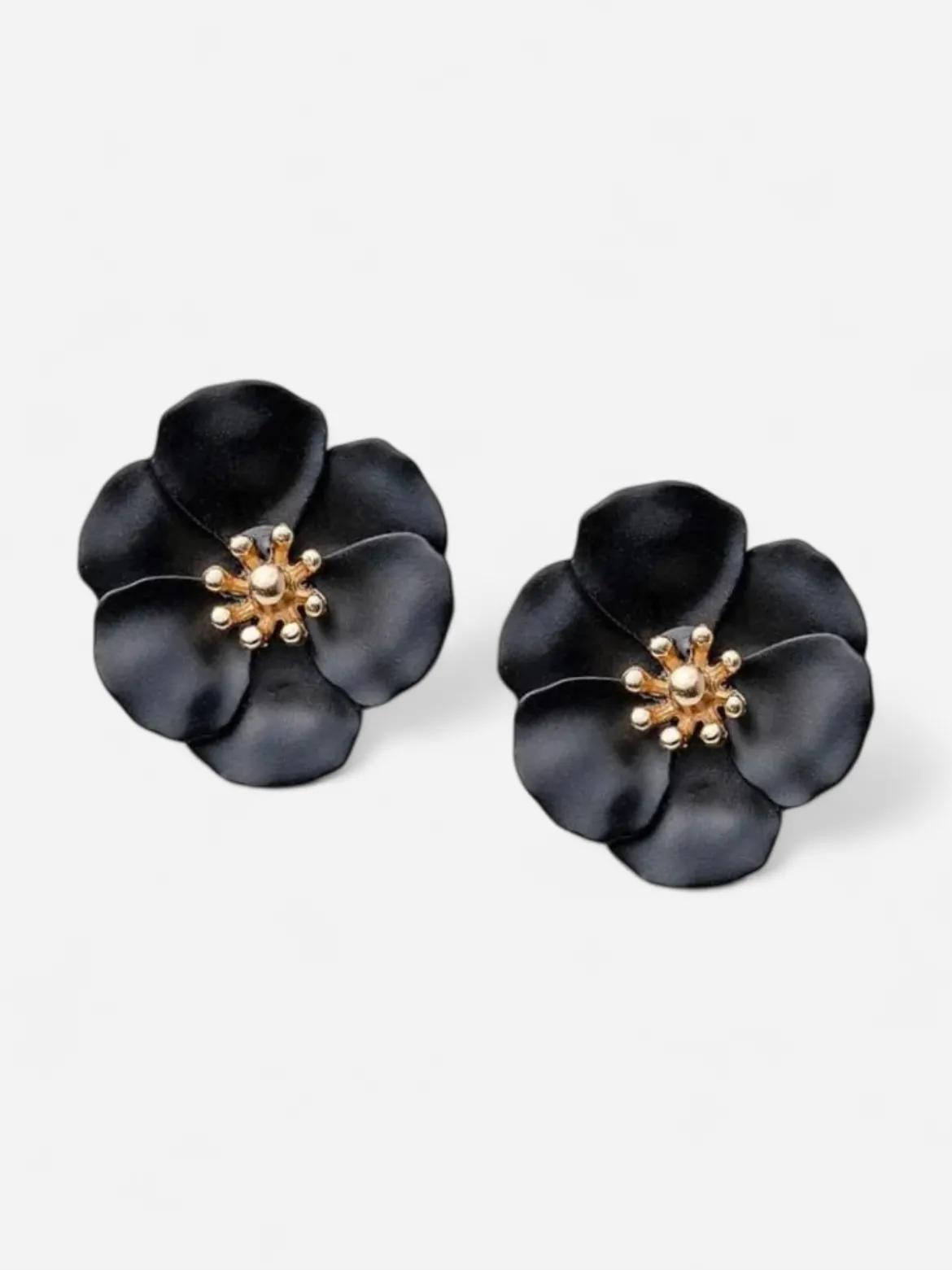Bow 19 naisten korvakorut Flower Small Earrings, musta