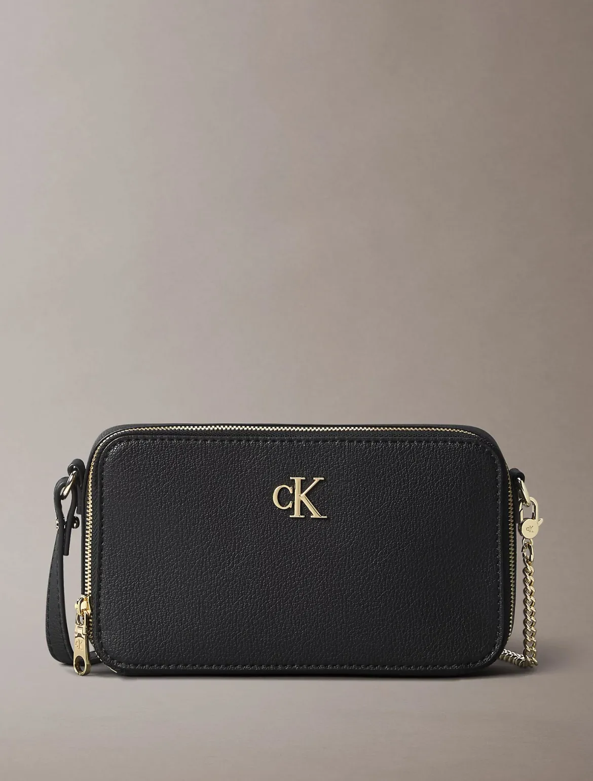 Calvin Klein Accessories naisten laukku, MINIMAL MONO CAMERA BAG Musta