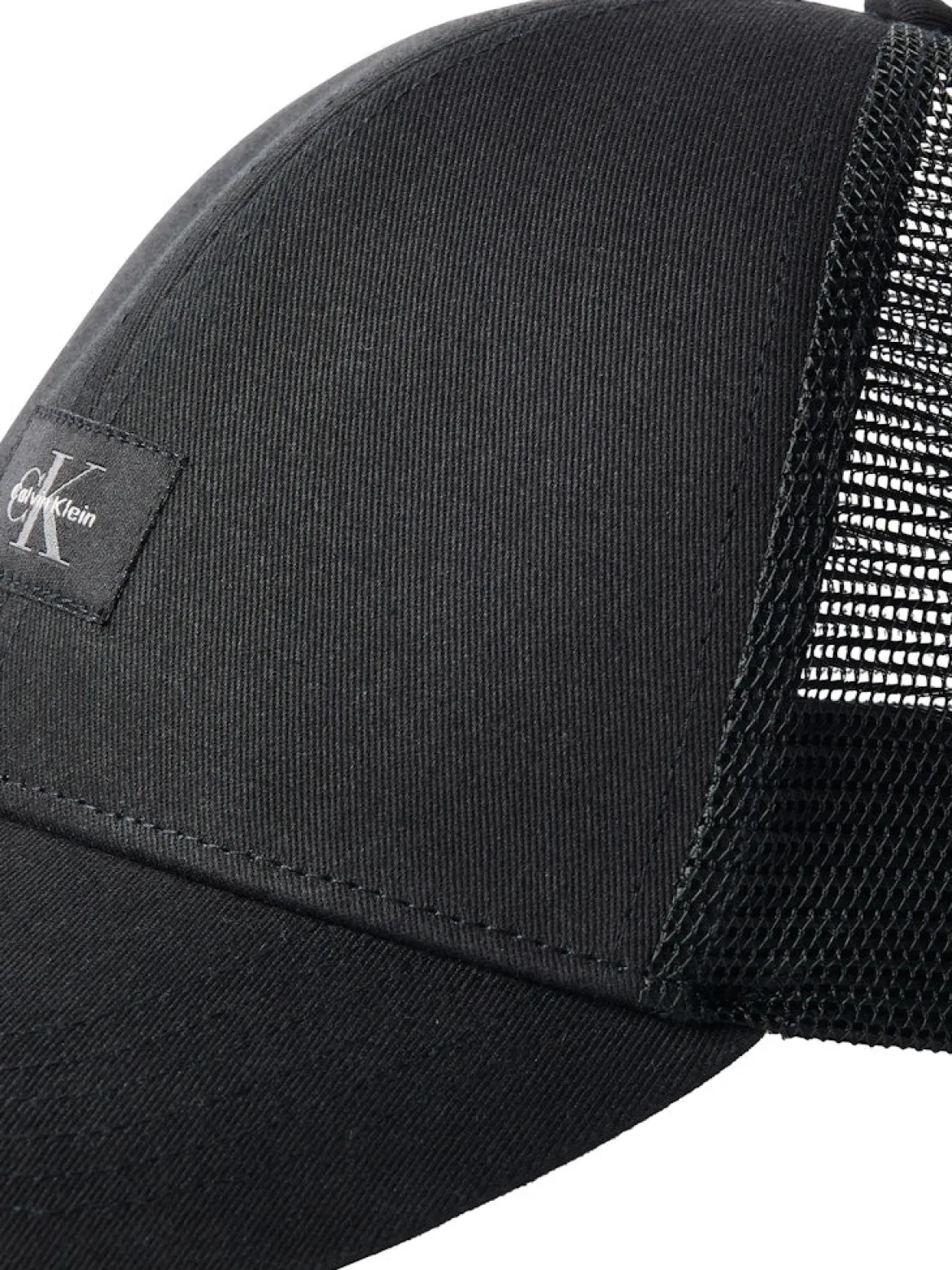 Calvin Klein Jeans lippis Monologo Woven Patch Trucker, musta