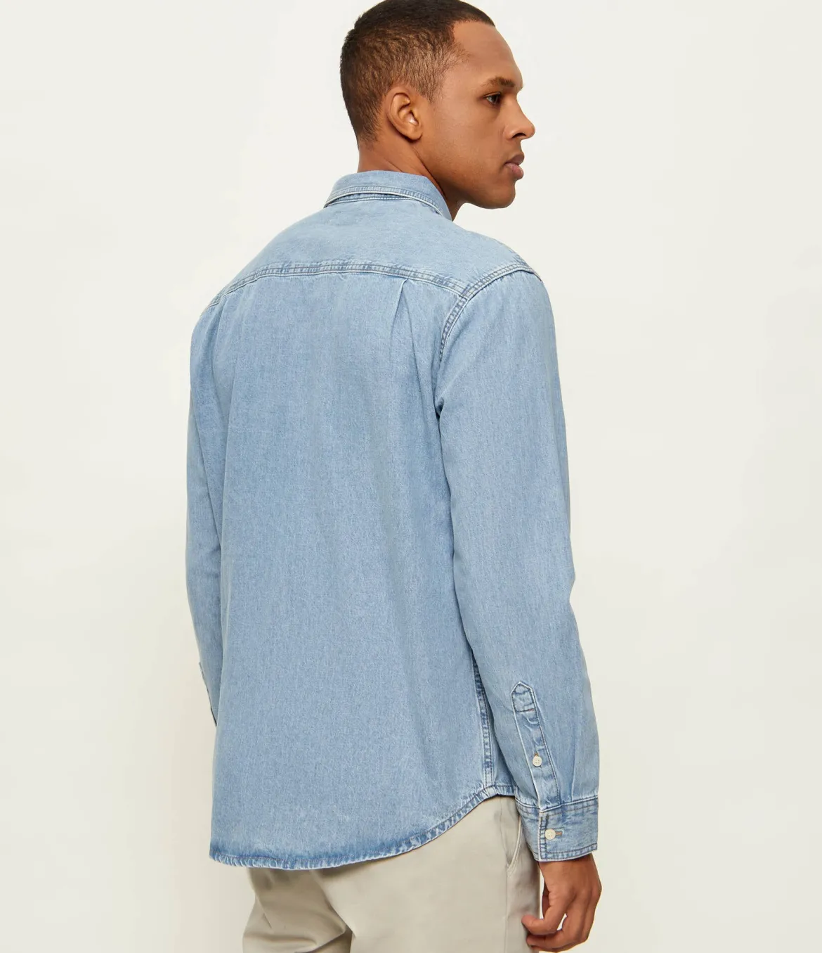 Calvin Klein Jeans miesten farkkupaita Essential Classic 205 LTBlue Denim Shirt, sininen indigo