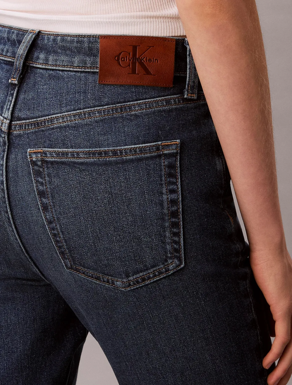 Calvin Klein Jeans naisten farkut Skinny Boot Midtown Blue, tummansininen