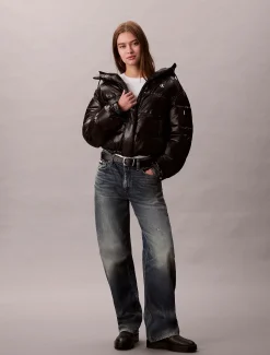 Calvin Klein Jeans naisten talvitakki High Shine Hooded Puffer Jacket, musta