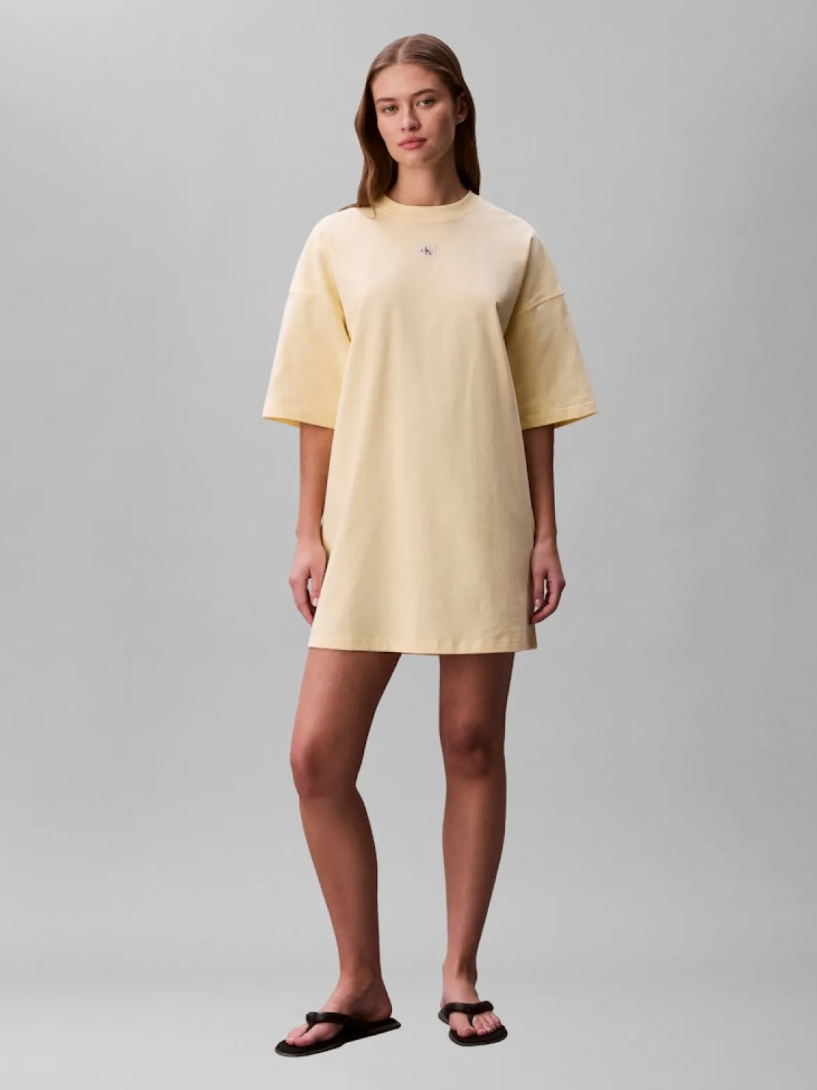 Calvin Klein Jeans naisten t-paitamekko SS WOven Label Oversized Tee Dress, sitruunankeltainen