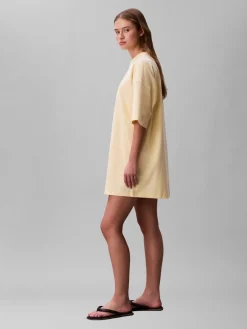Calvin Klein Jeans naisten t-paitamekko SS WOven Label Oversized Tee Dress, sitruunankeltainen