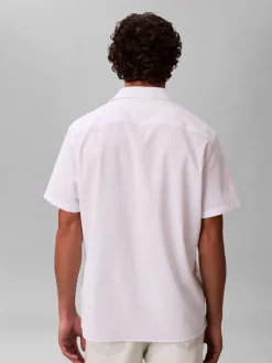 Calvin Klein Menswear miesten paita SS Solid Seersucker Classic Shirt, valkoinen