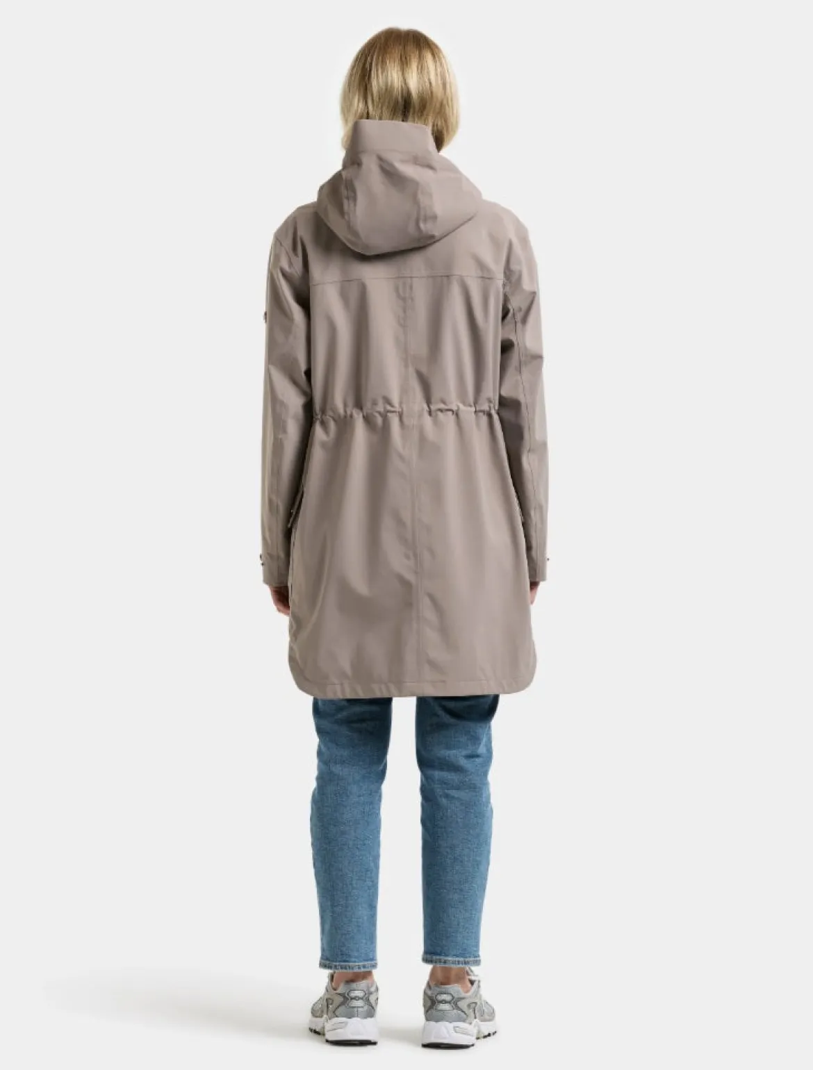 Didriksons naisten parkatakki Gwen WNS Parka, ruskeanharmaa