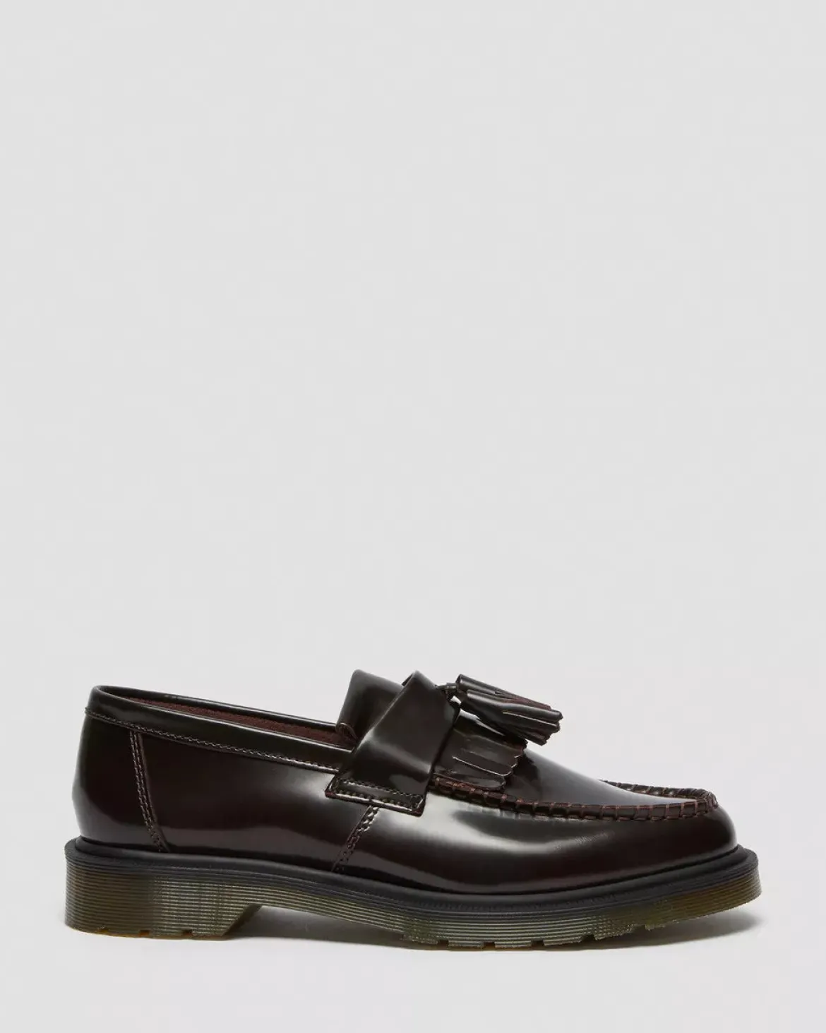 Dr. Martens miesten loaferit Adrian Tassel Loafer Cherry Red Arcadia, viininpunainen