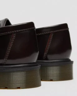 Dr. Martens miesten loaferit Adrian Tassel Loafer Cherry Red Arcadia, viininpunainen
