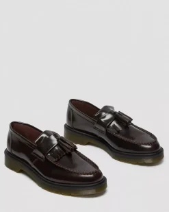 Dr. Martens miesten loaferit Adrian Tassel Loafer Cherry Red Arcadia, viininpunainen
