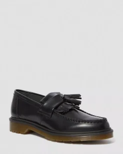 Dr. Martens naisten loaferit Adrian Tassel Loafer Mono Black Smooth, musta