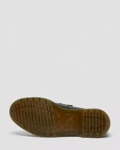 Dr. Martens naisten loaferit Adrian Tassel Loafer Mono Black Smooth, musta