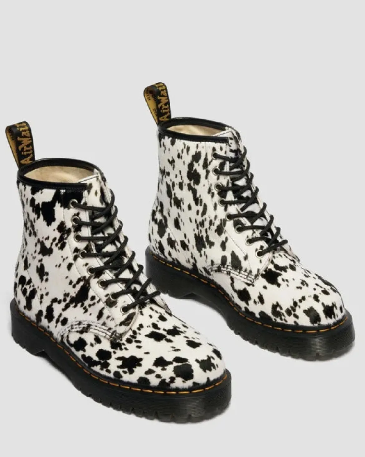 Dr. Martens naisten maiharit 1460 Bex 8 Eye Boot Cream+Black, mustavalkoinen