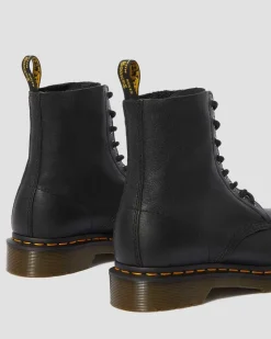 Dr. Martens naisten nauhalliset nilkkurit, 1460 Pascal Virginia, Musta