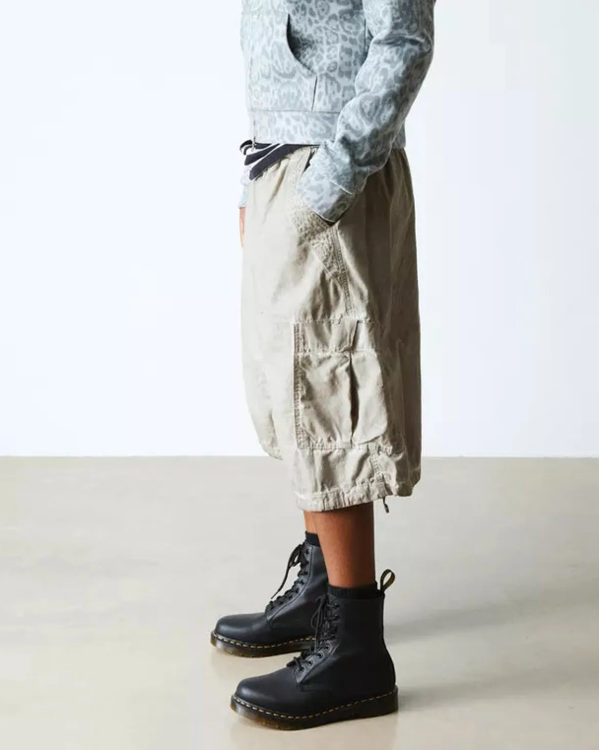 Dr. Martens naisten nauhalliset nilkkurit, 1460 Pascal Virginia, Musta
