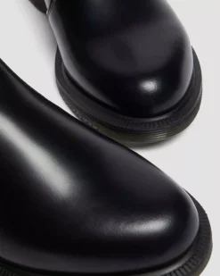 Dr. Martens Naisten Nilkkurit Flora, musta