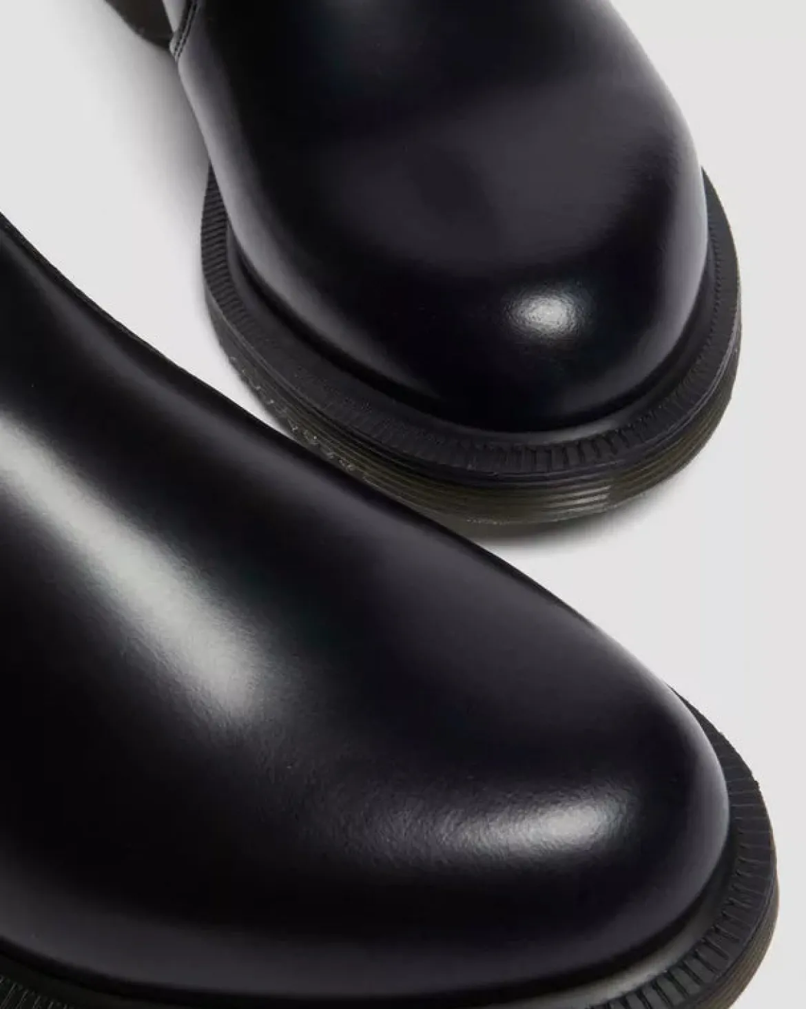 Dr. Martens Naisten Nilkkurit Flora, musta