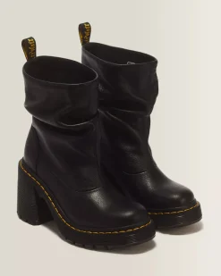 Dr. Martens naisten saappaat Kasey Lo Boot, musta