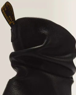 Dr. Martens naisten saappaat Kasey Lo Boot, musta