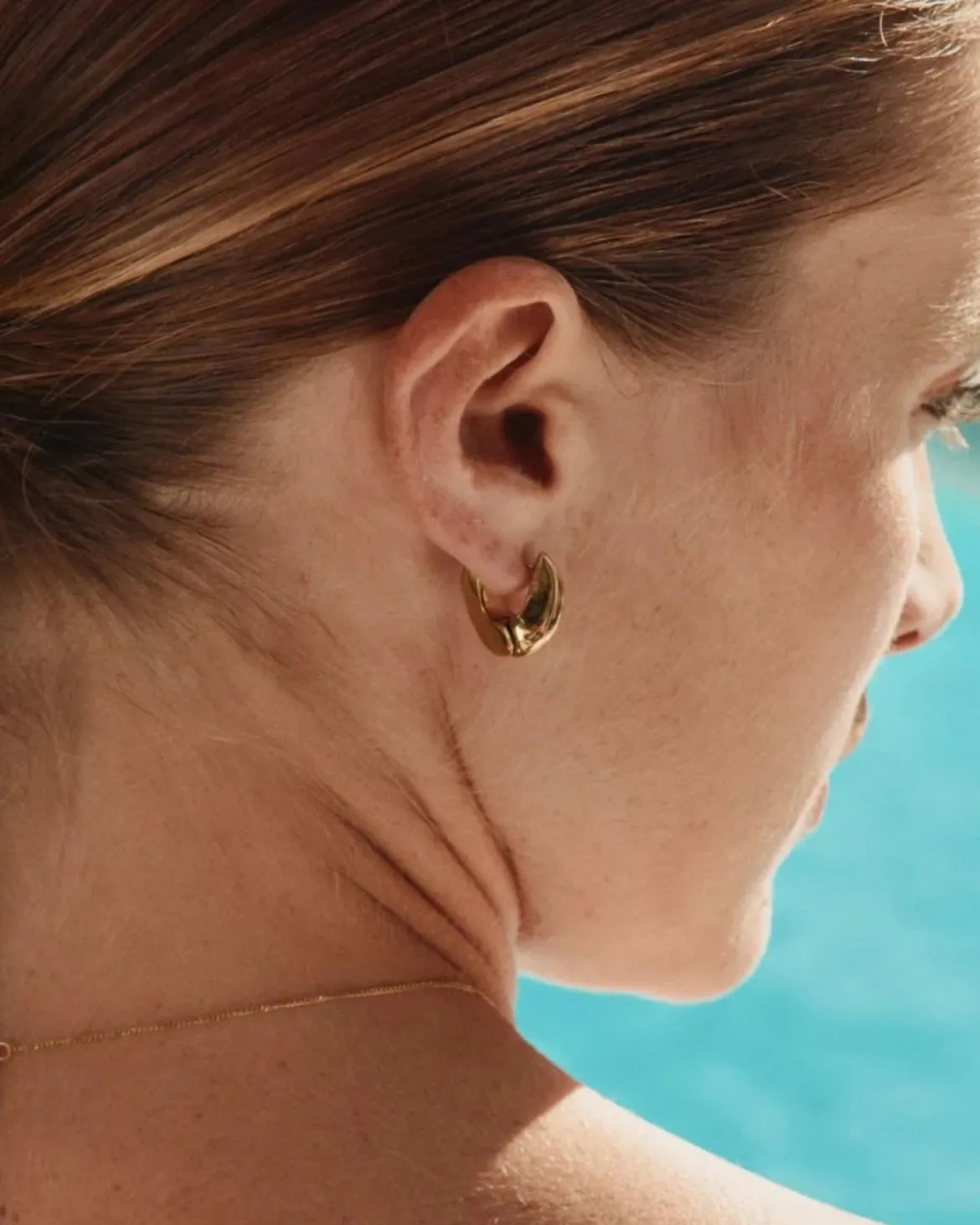 Edblad naisten korvakorut Azura Hoops L, Gold pleated
