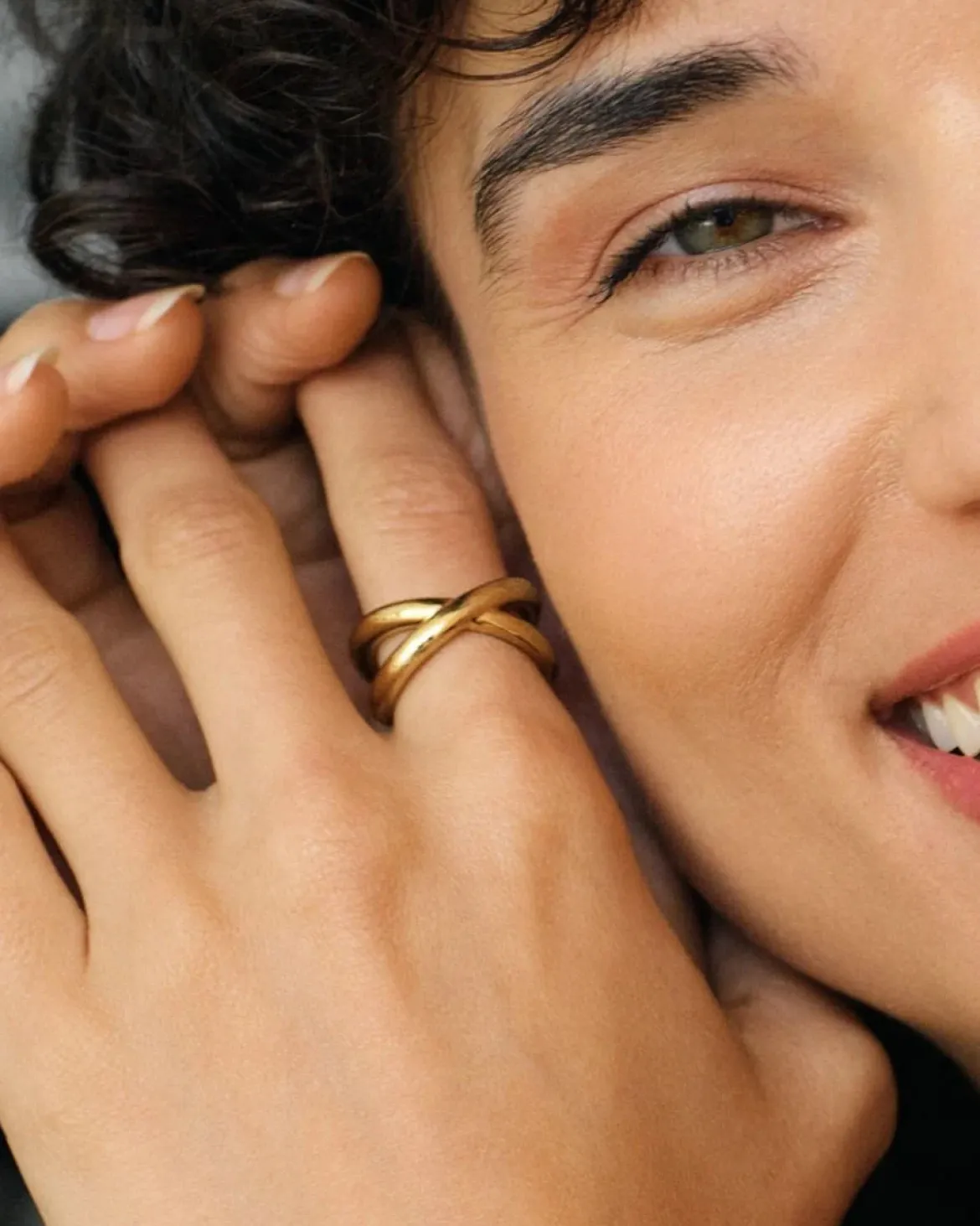 Edblad naisten sormus Alexa Ring L, Gold pleated
