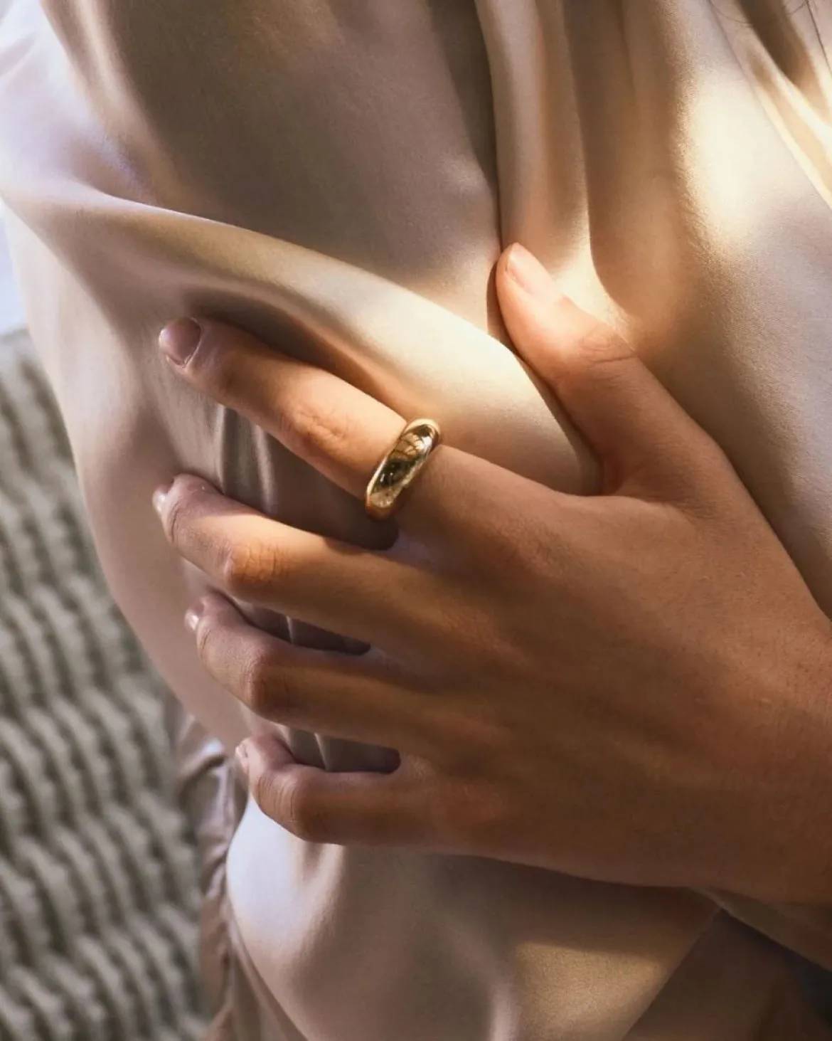 Edblad sormus Furo Ring Gold, Gold pleated