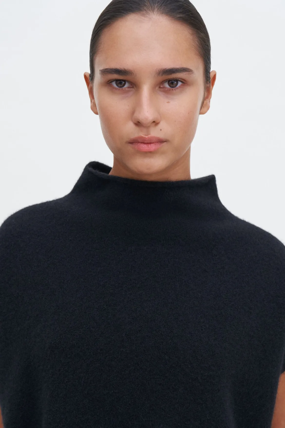 Filippa K naisten neulepusero Ximena Sweater, musta