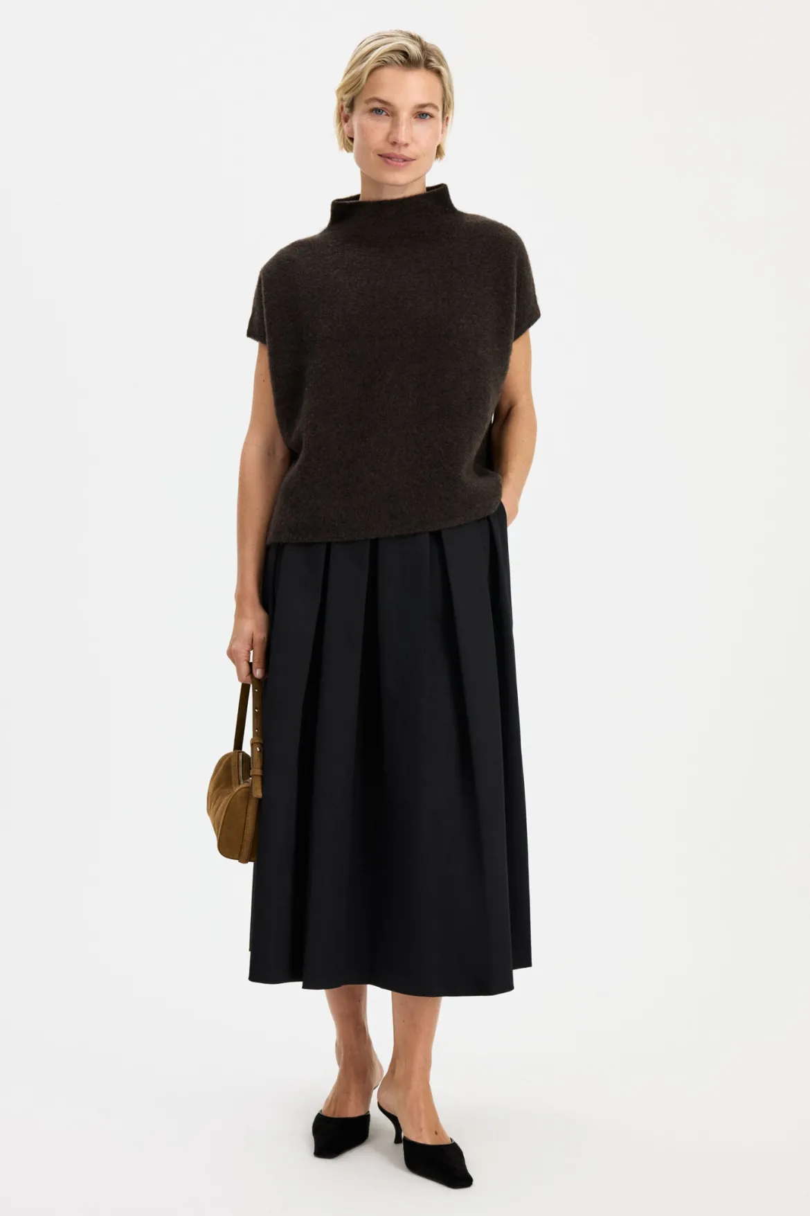 Filippa K naisten neulepusero Ximena Sweater, tummanruskea