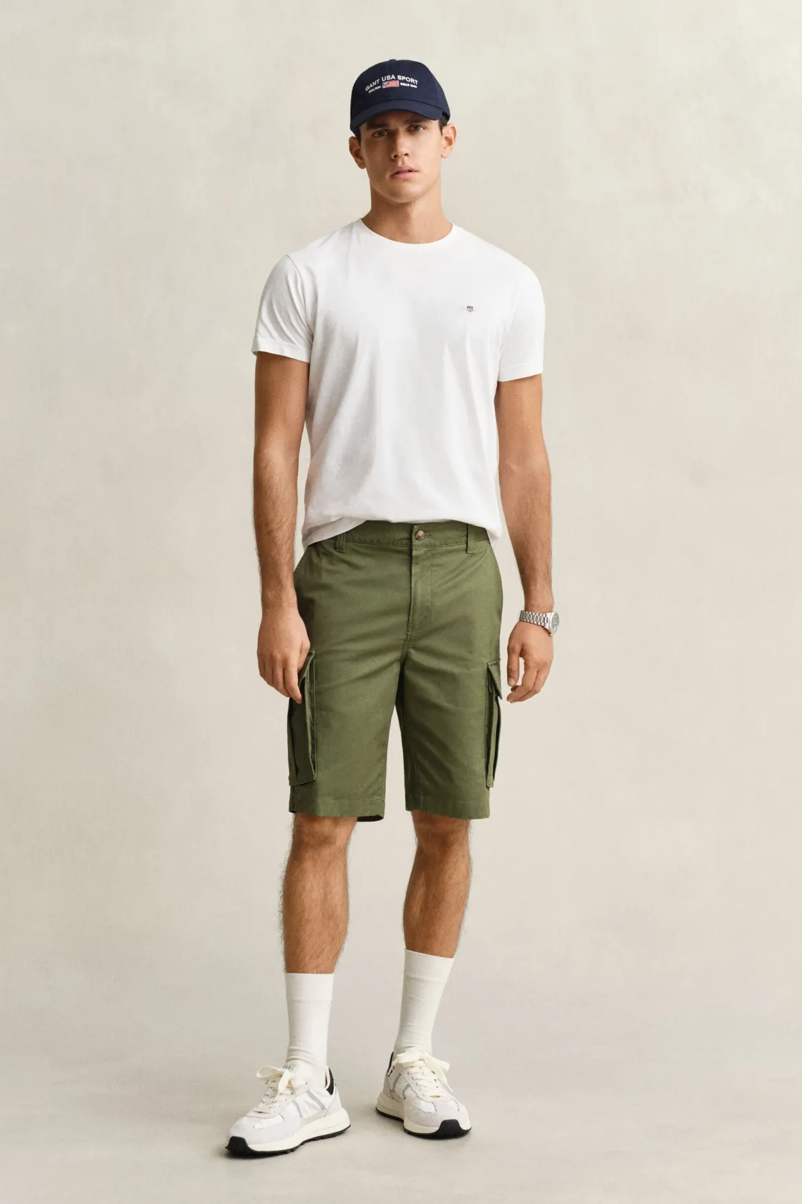 Gant miesten Cargo shortsit Regular Classic, tummanvihreä