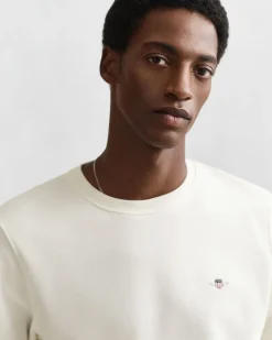 Gant miesten collegepaita Reg Shield C-Neck Sweater, luonnonvalkoinen