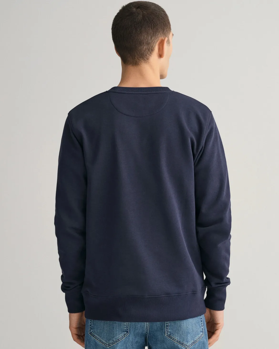 Gant miesten collegepaita Shield C-Neck, tummansininen