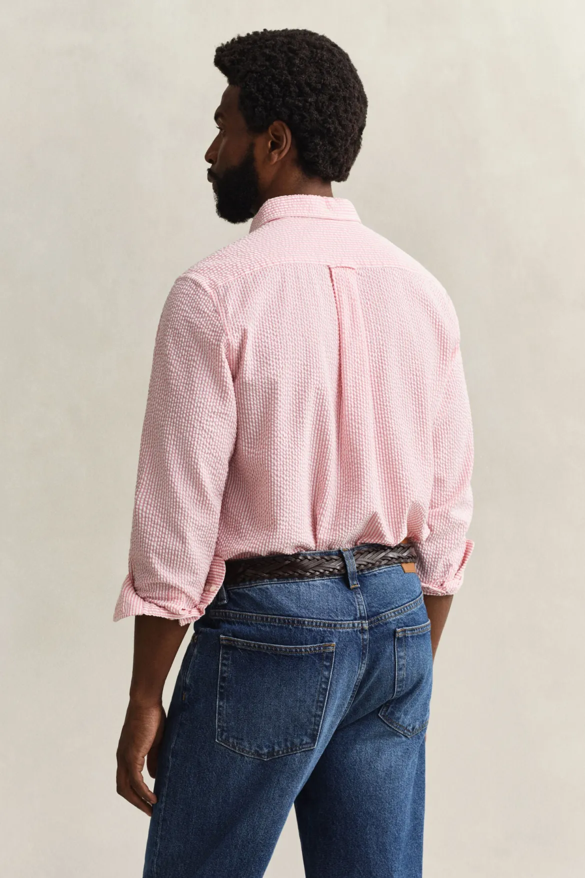 Gant miesten kauluspaita Regular Fit Striped Seersucker Shirt, raidallinen punainen