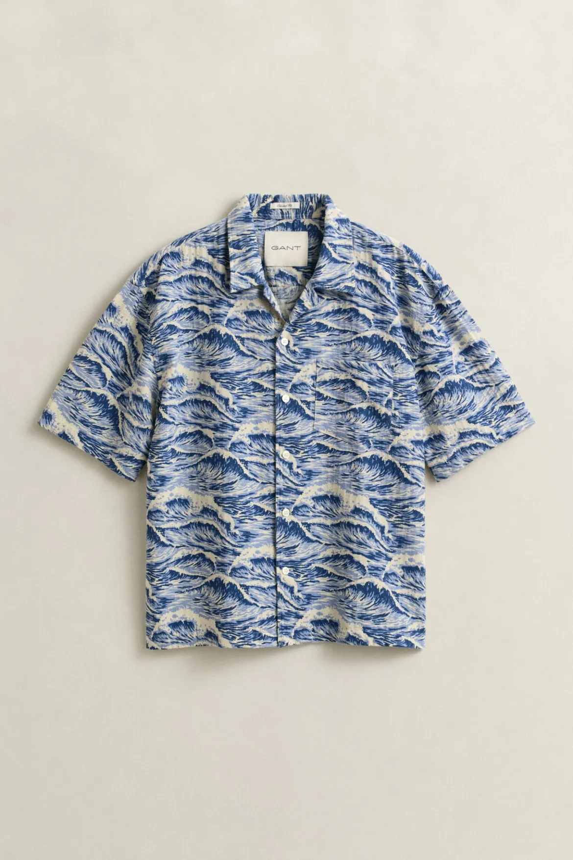Gant miesten lyhythihainen kauluspaita Relaxed Fit Short Sleeve Shirt, sininen kuosi