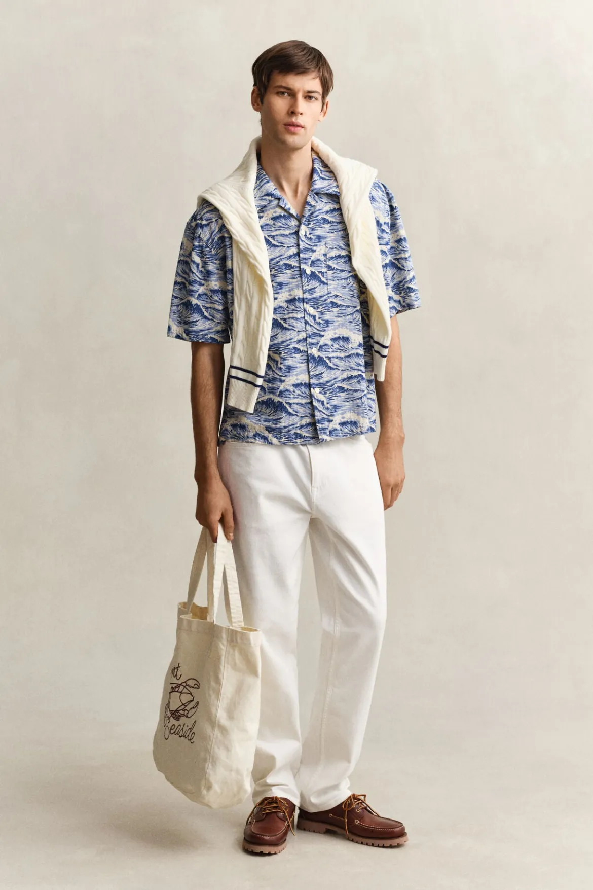 Gant miesten lyhythihainen kauluspaita Relaxed Fit Short Sleeve Shirt, sininen kuosi