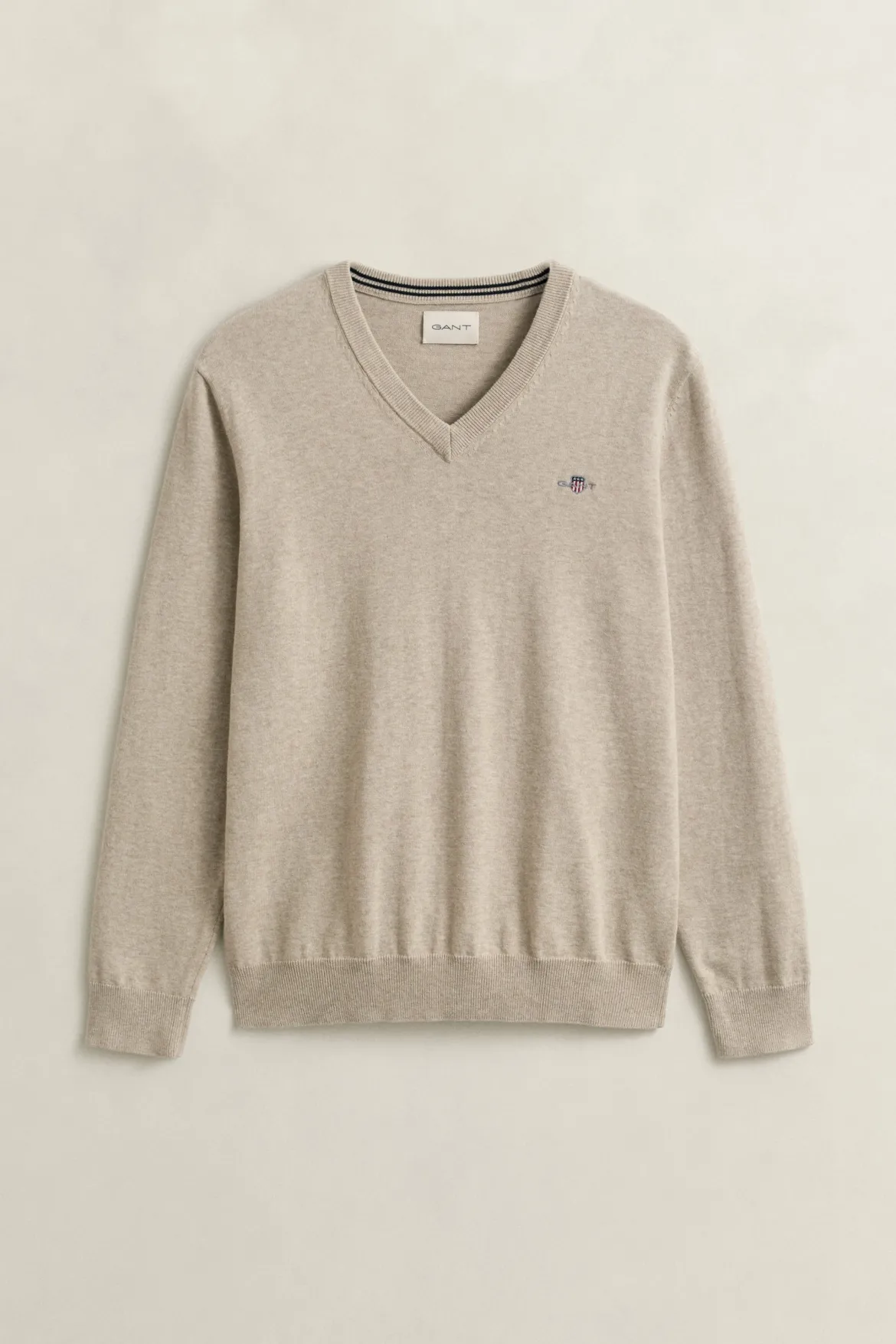 Gant miesten neulepusero Classic Cotton V-Neck, beige