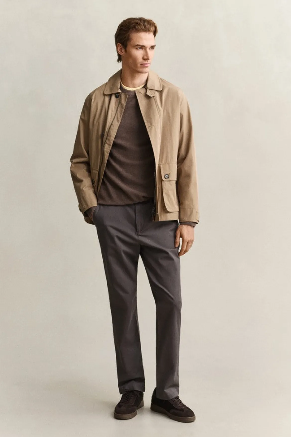 Gant miesten neulepusero Micro Textured Cotton C-Neck, vaaleanruskea