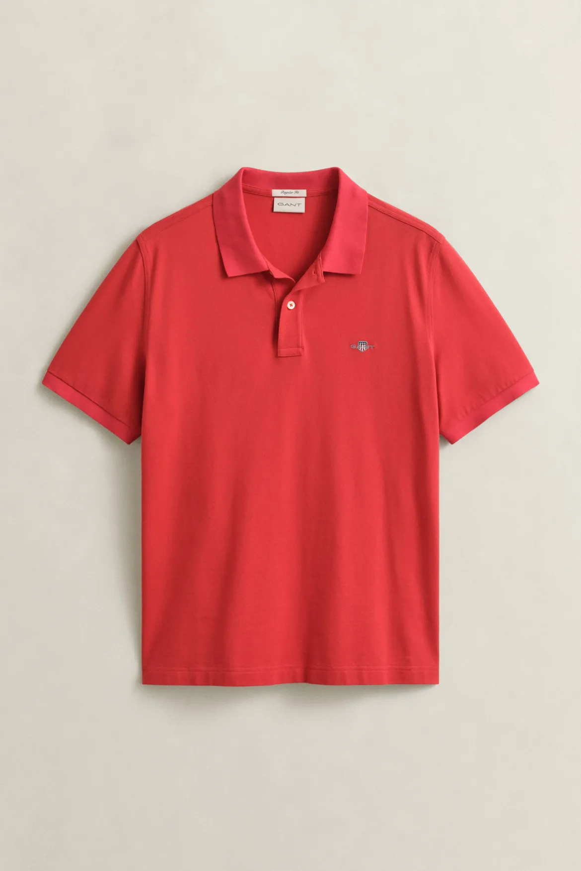 Gant miesten pikeepaita Regular Fit Shield Piqué Polo Shirt, punainen