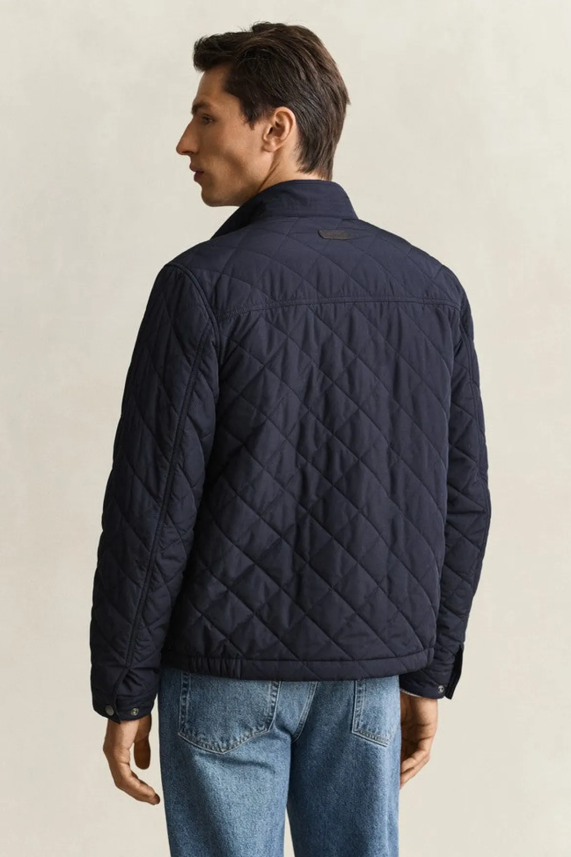 Gant miesten tikkitakki Classic Quilted Jacket, tummansininen