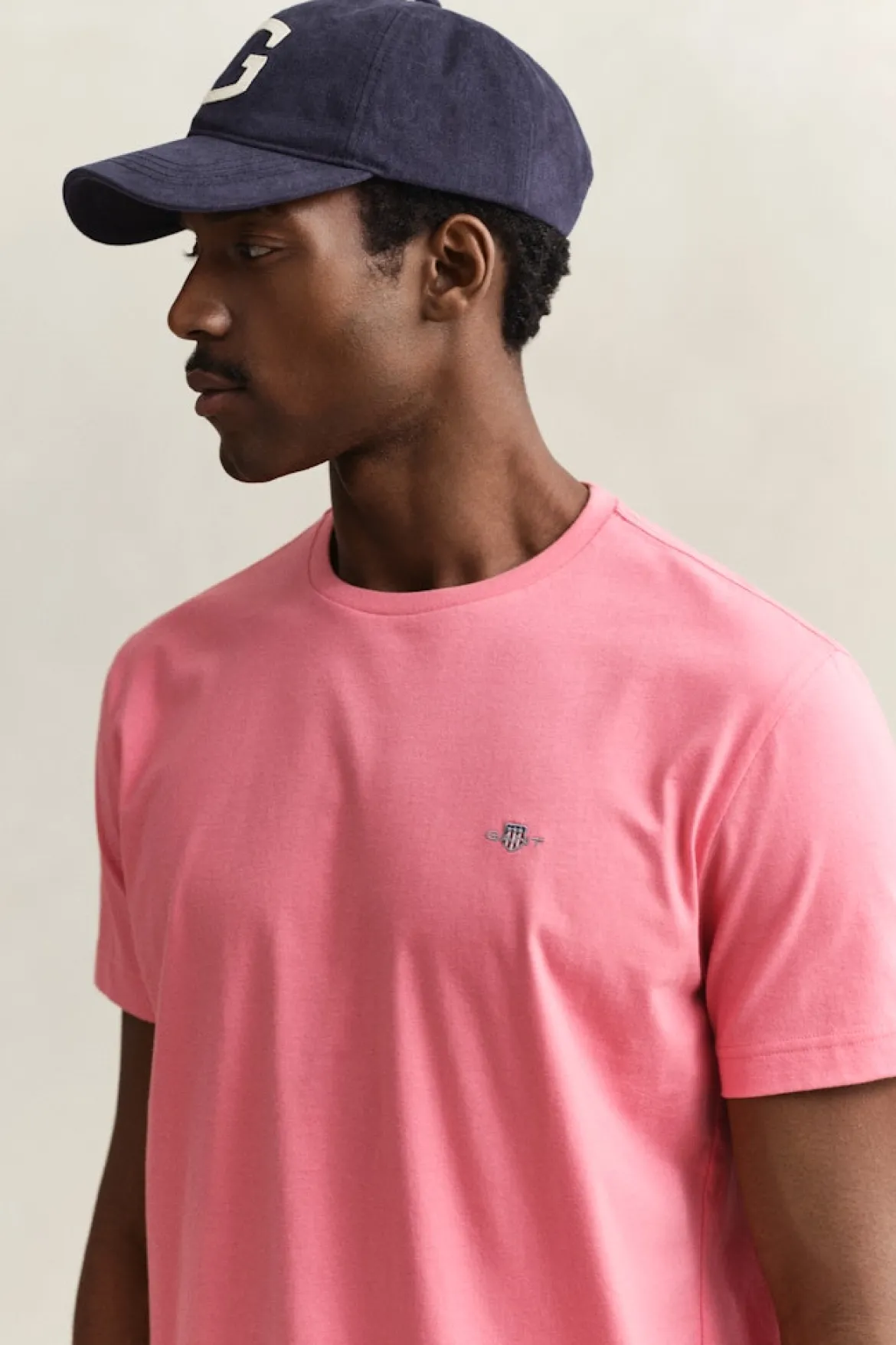 Gant miesten t-paita Reg Shield SS T-Shirt, vaaleanpunainen