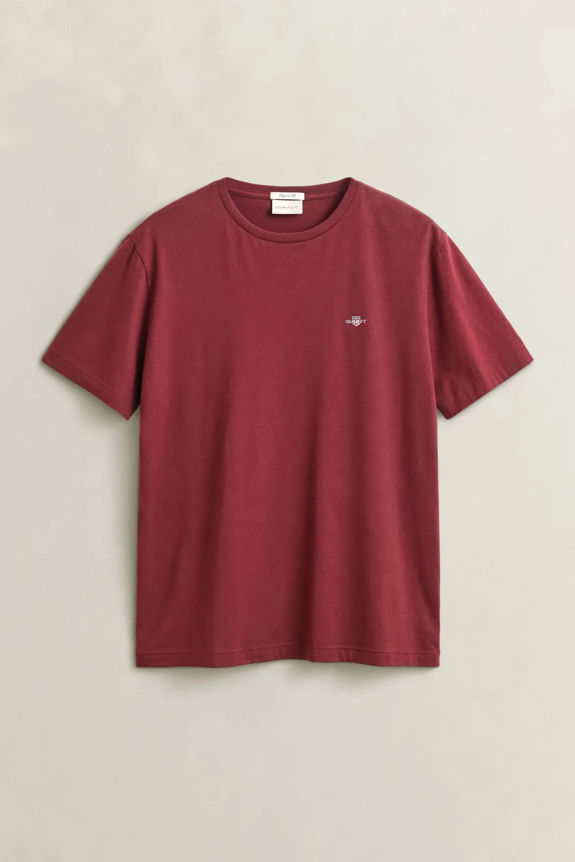 Gant miesten T-paita Reg Shield SS T-Shirt, viininpunainen