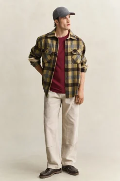 Gant miesten T-paita Reg Shield SS T-Shirt, viininpunainen