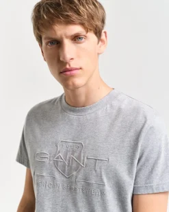 Gant miesten t-paita, TONAL ARCHIVE SHIELD T-SHIRT KESKIHARMAA