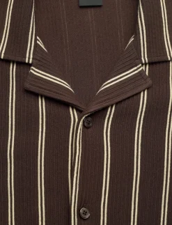 Hugo Boss lyhythihainen kauluspaita C-Lars-Camp-B-262 Cuban Shirt, ruskea kuosillinen