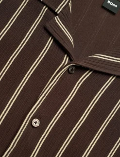 Hugo Boss lyhythihainen kauluspaita C-Lars-Camp-B-262 Cuban Shirt, ruskea kuosillinen