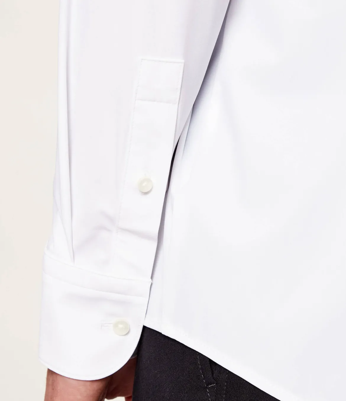 Hugo Boss miesten kauluspaita P-HANK-S-K-261 PERFORMANCE STRETCH, valkoinen