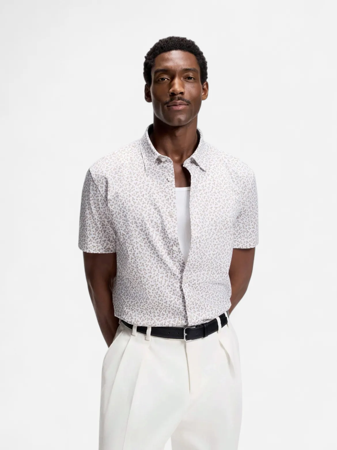 Hugo Boss miesten lyhythihainen kauluspaita P-ROAN-K-SH-F-262 Jersey Strech, ruskea kuosillinen