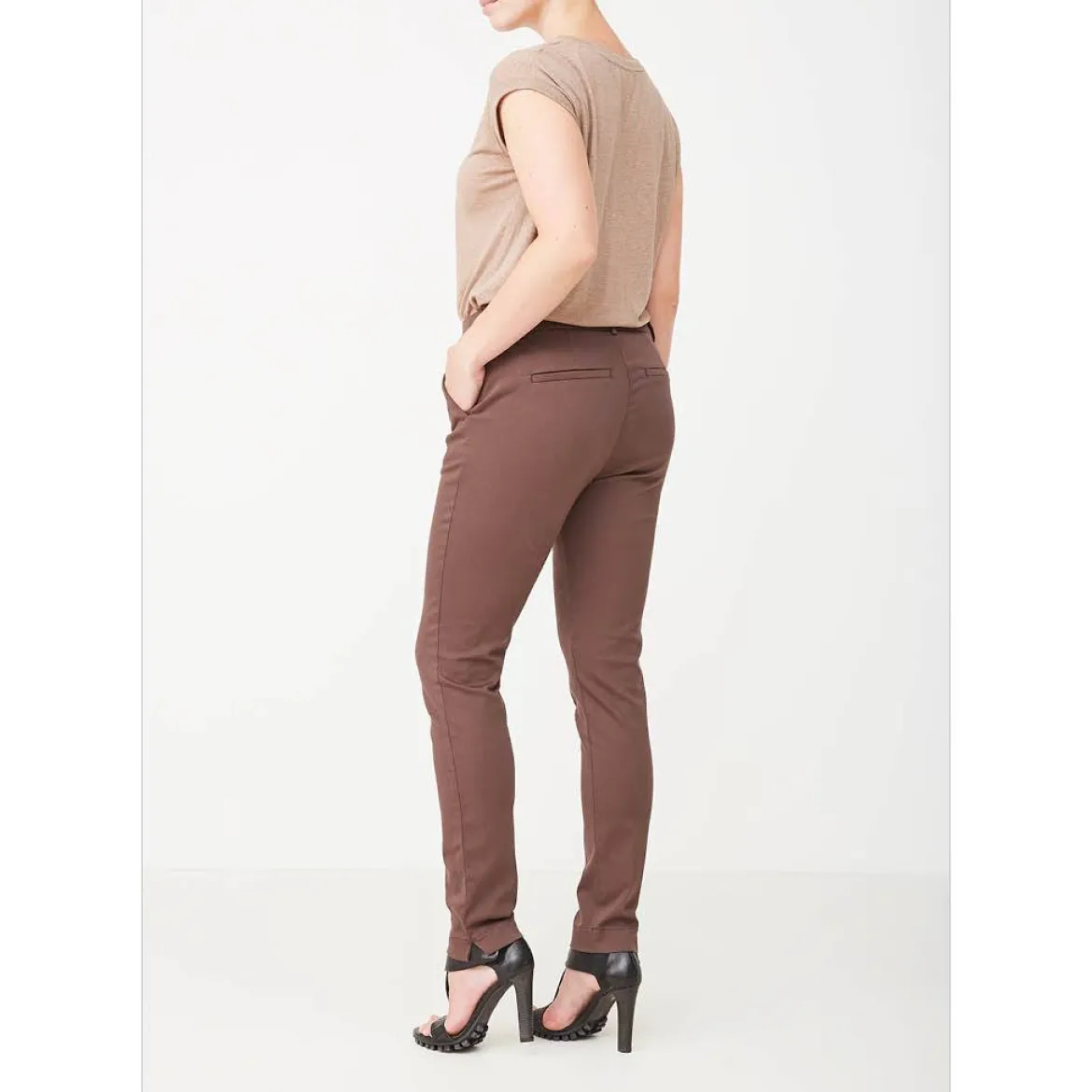 Isay Naisten Housut, Chino Pant Tummanruskea